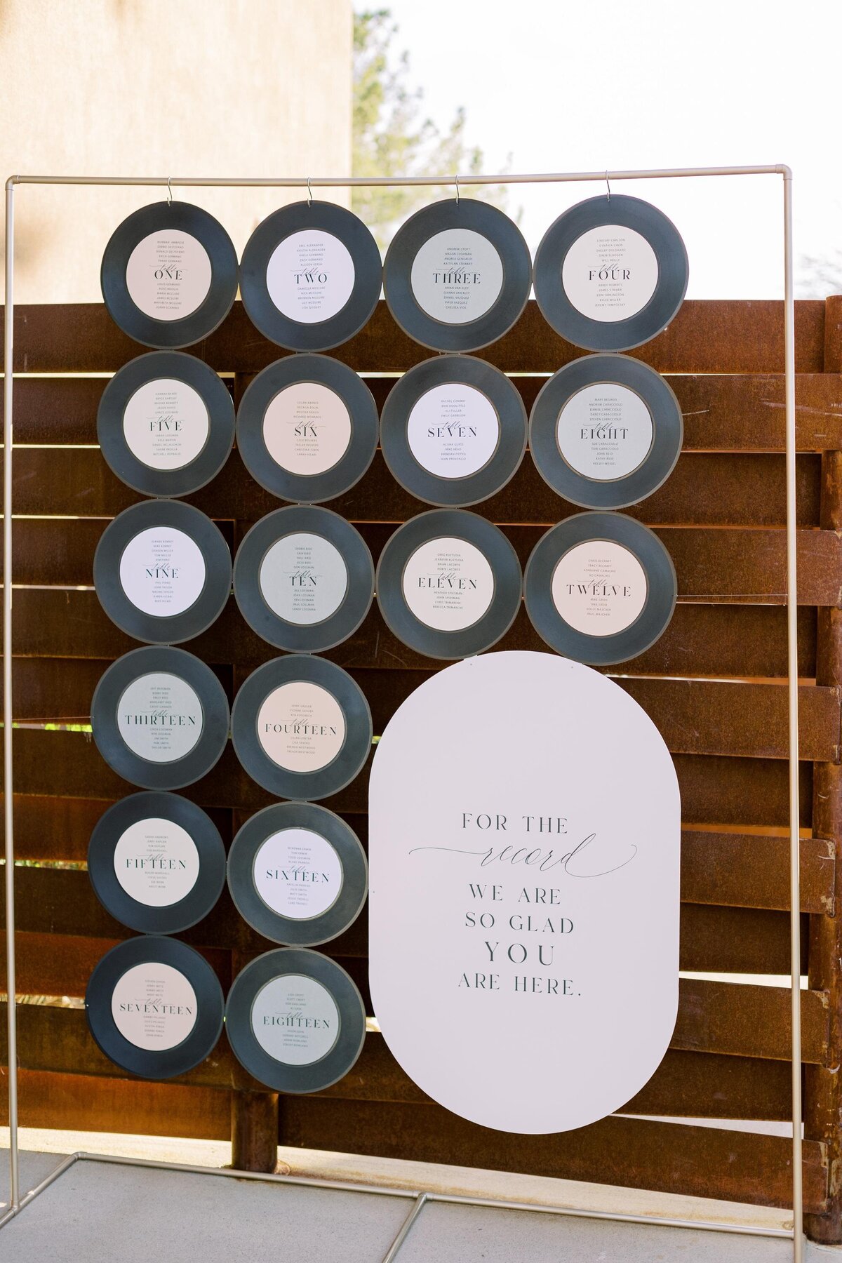 record-seating-display