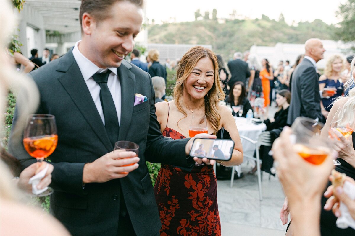 skirball-cultural-center-wedding-A_2bJ-cocktail-hour-Diana-Lake-Photography41