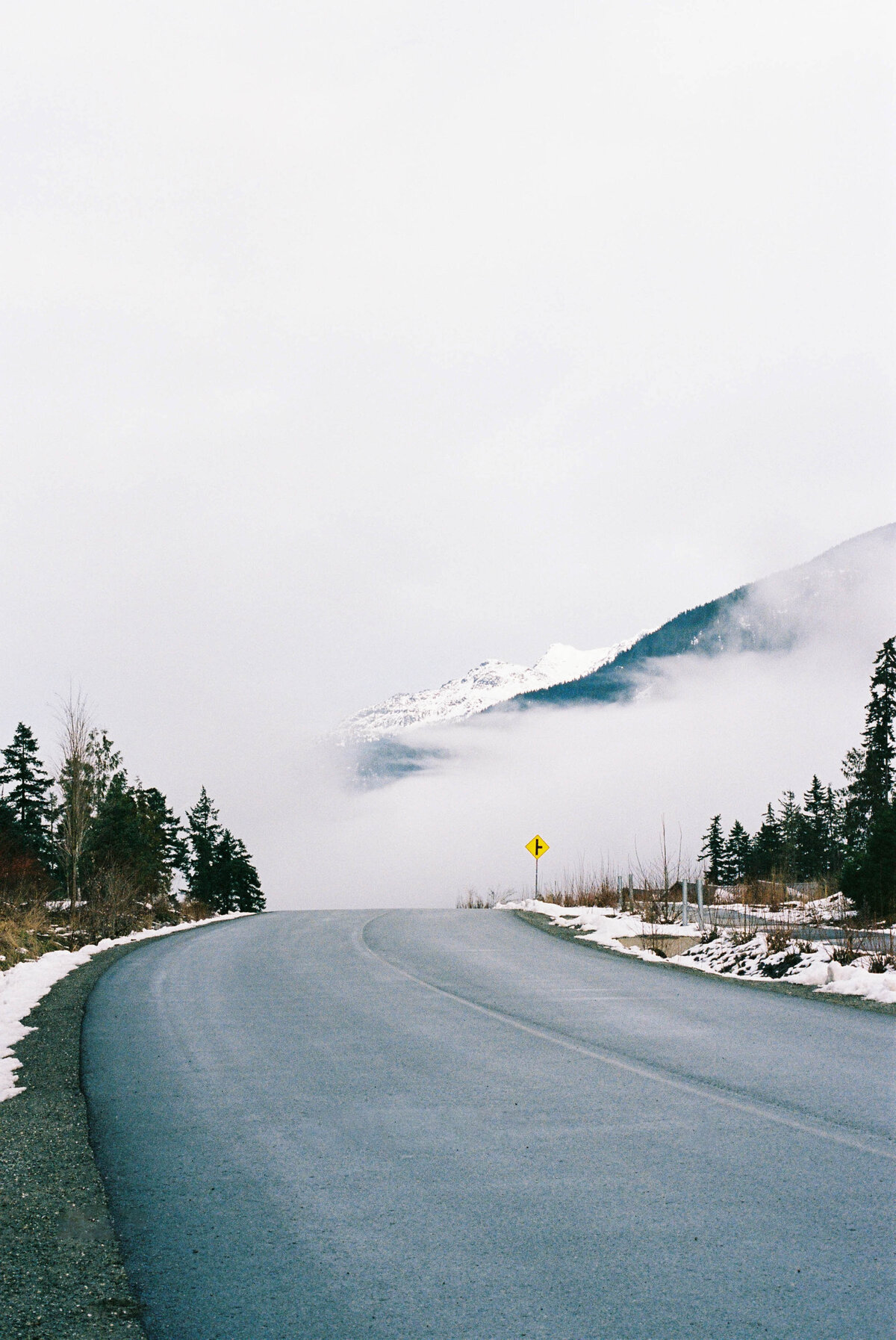 515-Wedge-Mountain-Lodge-and-Spa-Whistler-BC-Canada-Samara-Andre-Wedding-29