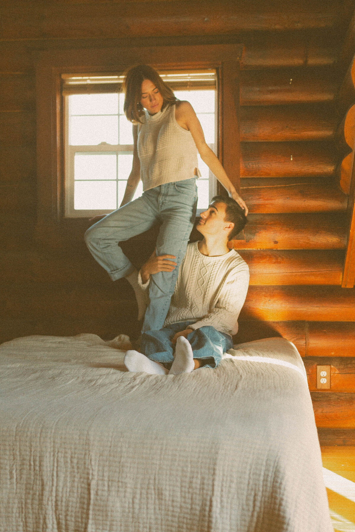 Cozy-Cabin-Couples-Session-in-Snowy-Mountains-of-Utah231205--0123