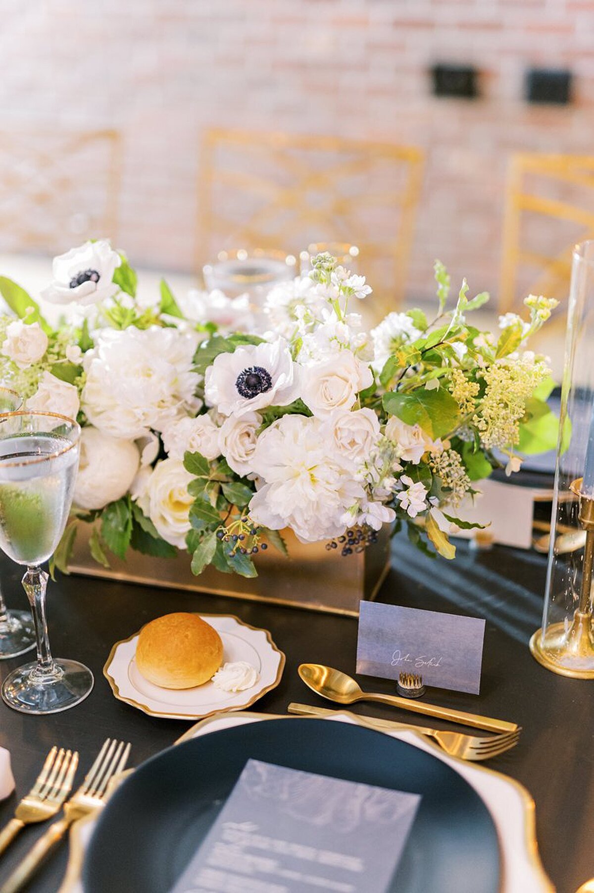 devonandpinkett_centerpieces_harleyrichter2