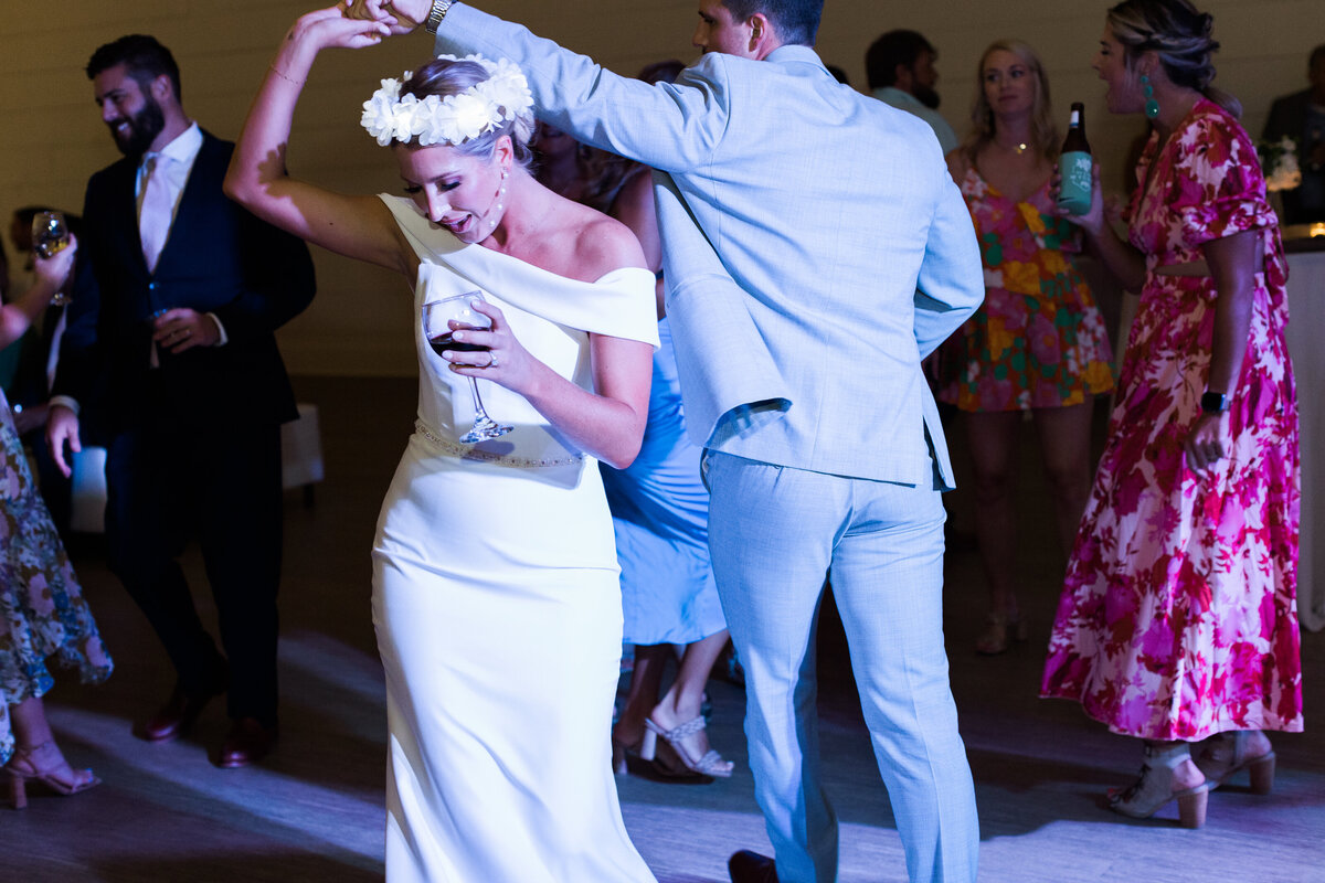 578_Katie-Grace-Clint's-Wedding_Rcptn_Lindsay-Ott-Photography