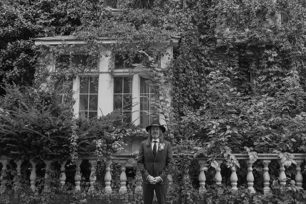 toronto-city-elopement-darling-mansion-wedding-photogrphy-intimate-modern-stylish-2451