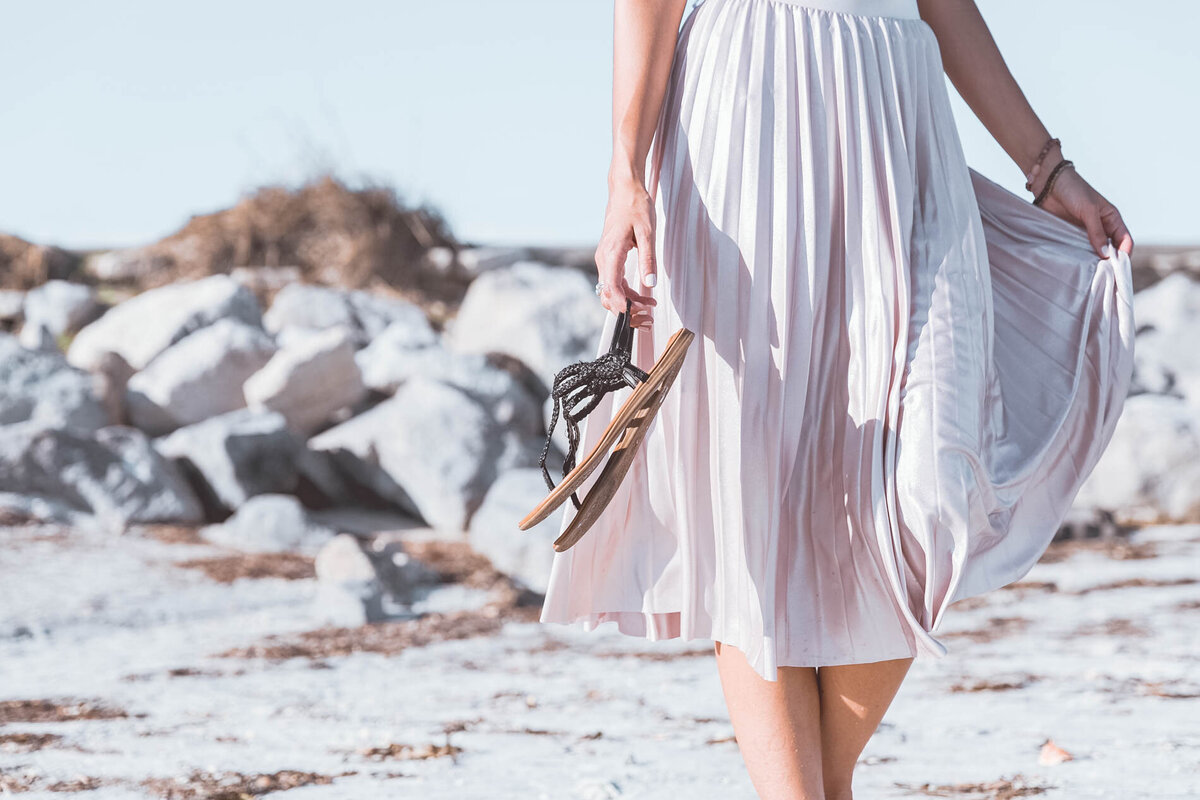 Girlboss-Designer-Travel-Airy-54