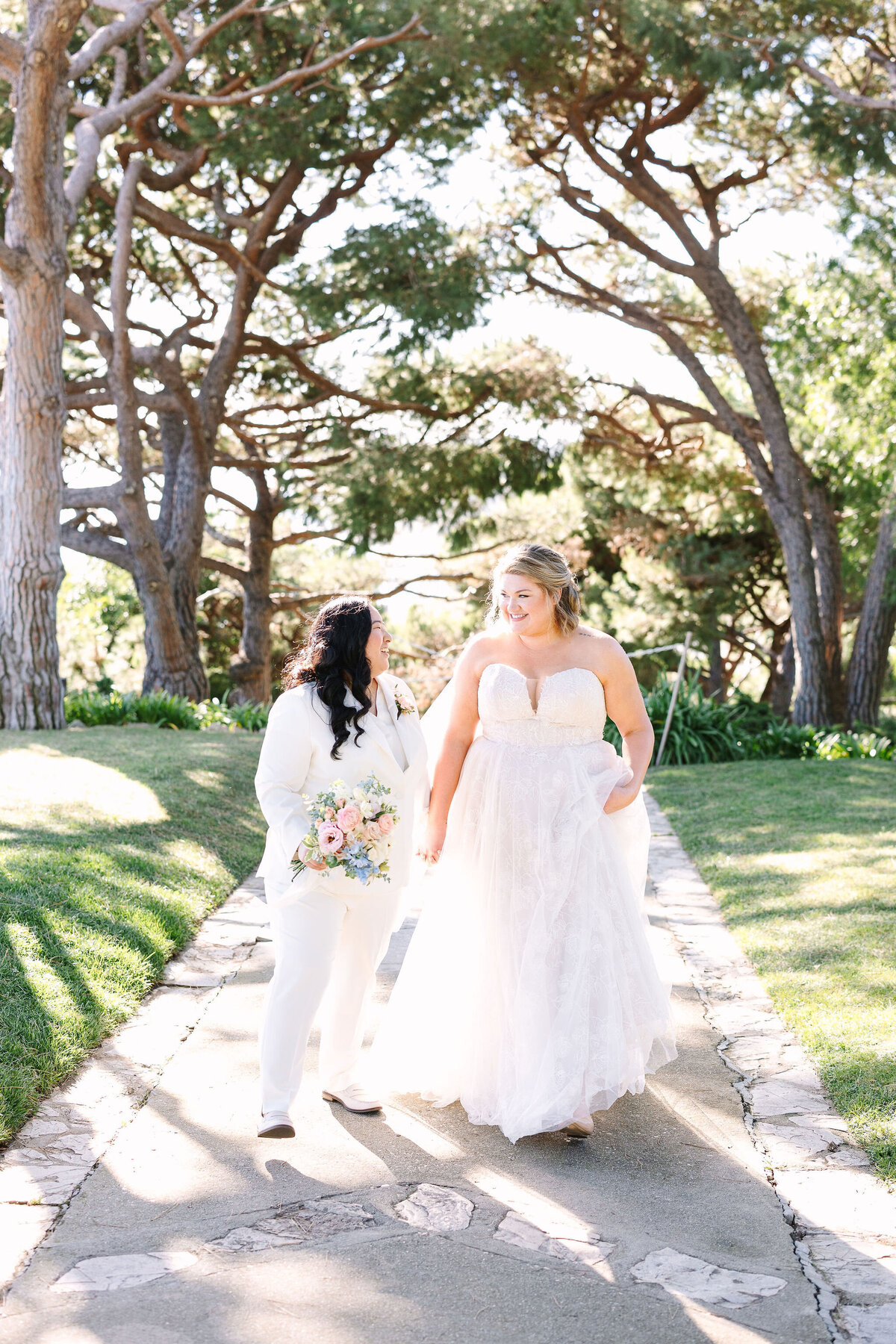 10212023Ellen&Jackie1092