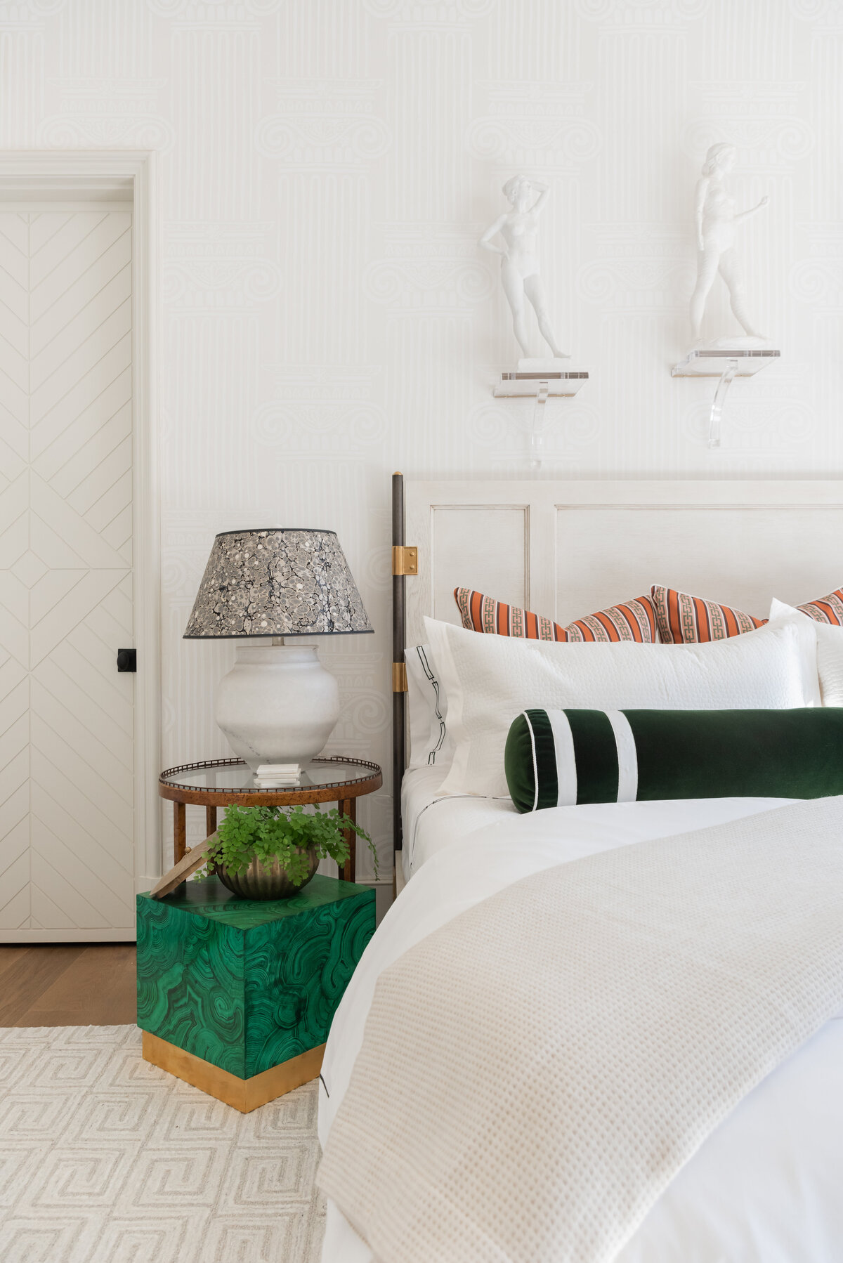 Home for the Holidays Showhouse - Bedroom - Evan Millárd Interior Design