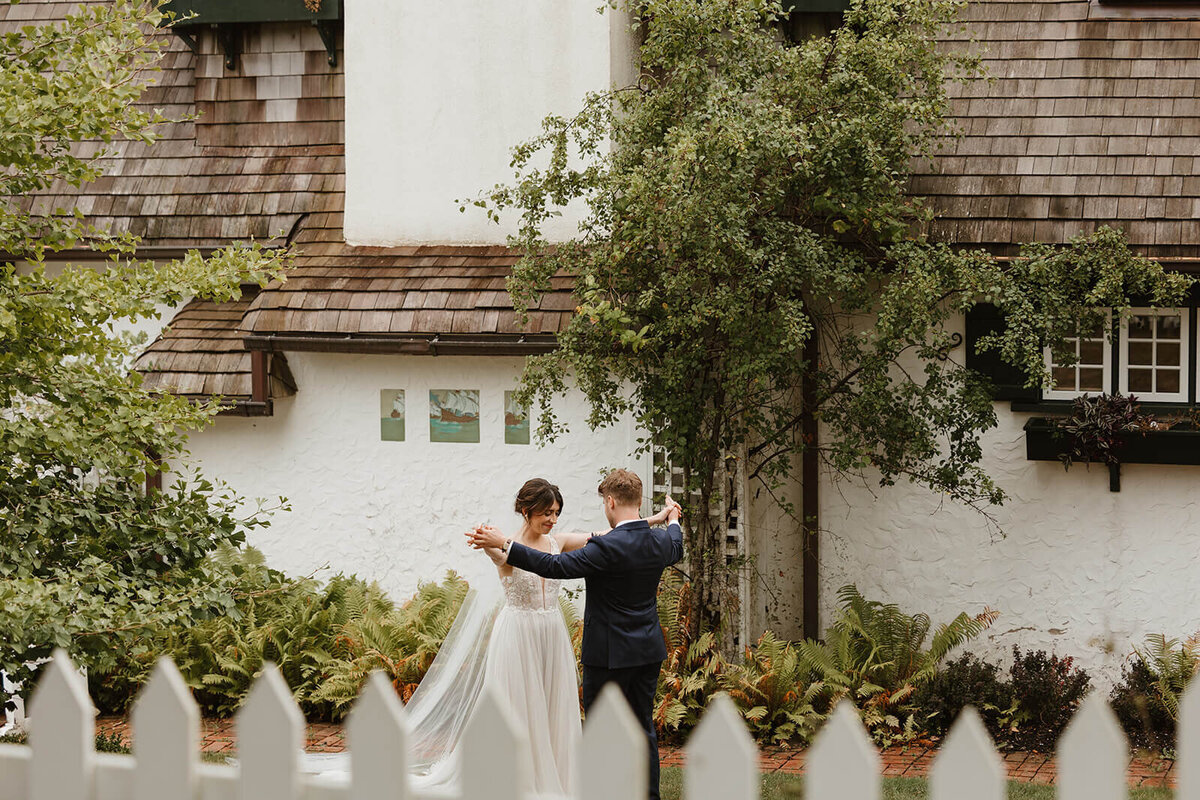 moncton-wedding-photographer-moments-by-morgan14