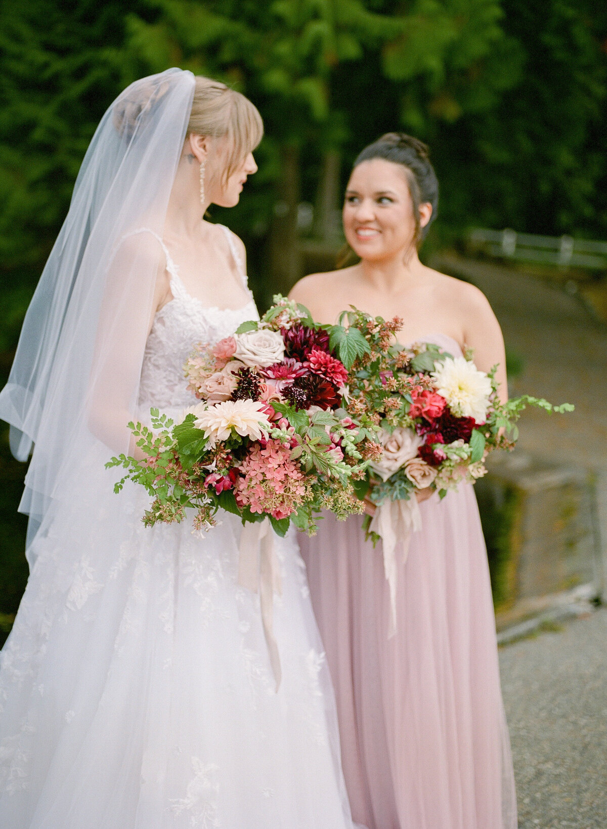 4 - Ashlie & William - Chateau Lill Wedding - Kerry Jeanne Photography  (13)