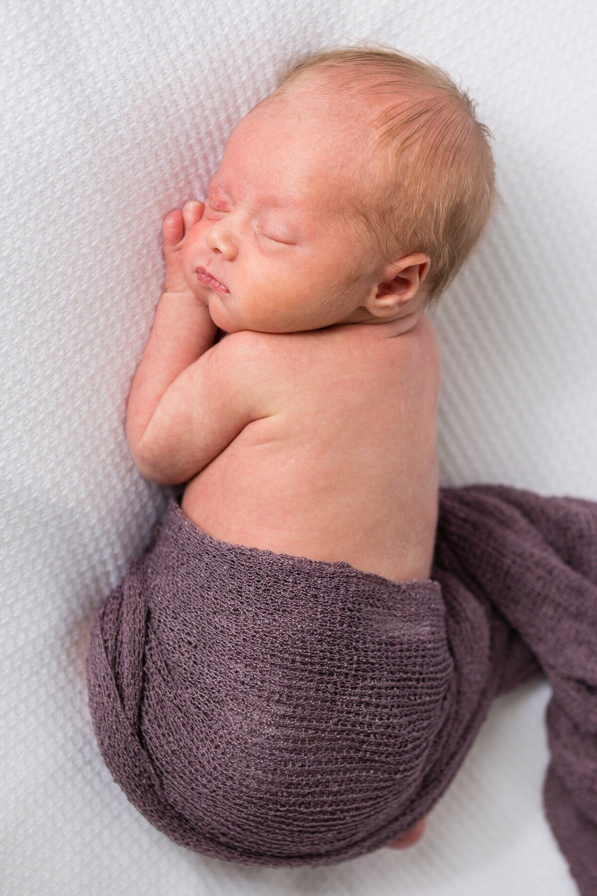 newborn-sloane-new-jersey-session-14