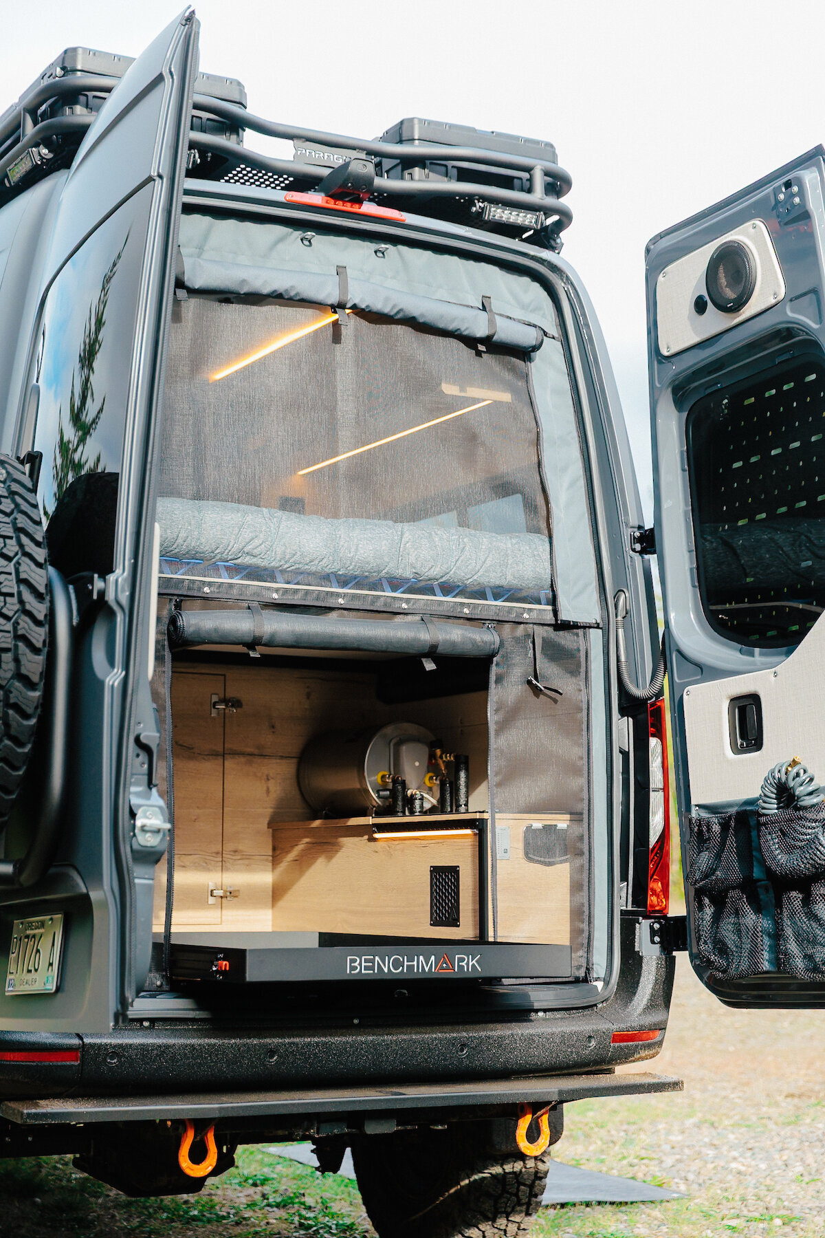 3_SummitSeeker_251013_BMV_#125_SlowFastcreative_1674