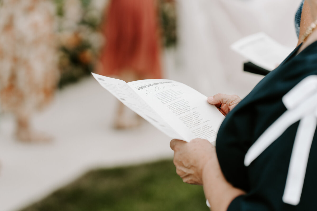 kraber-the-gathering-grounds-iowa-wedding-107