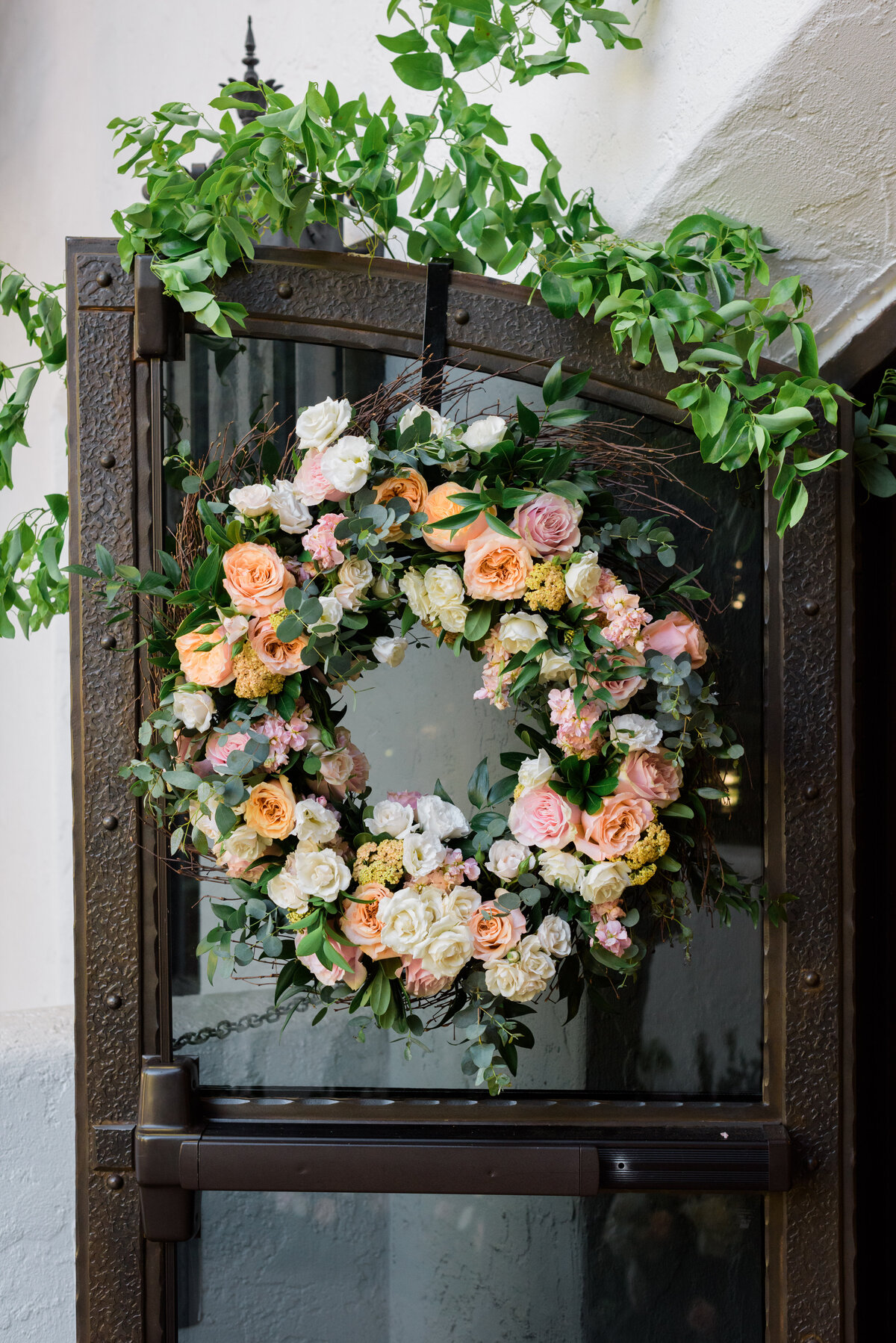 floral wreath vail chapel vail colorado