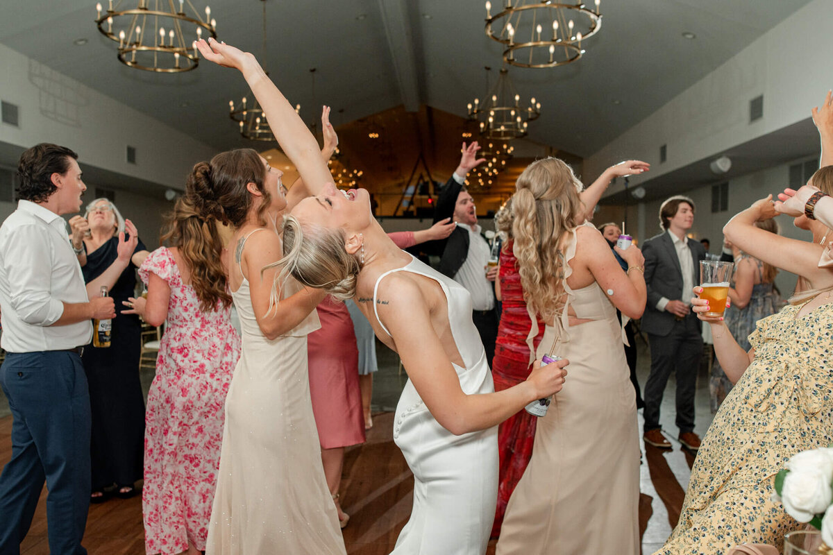 Wisconsin-Wedding-Photographers-316