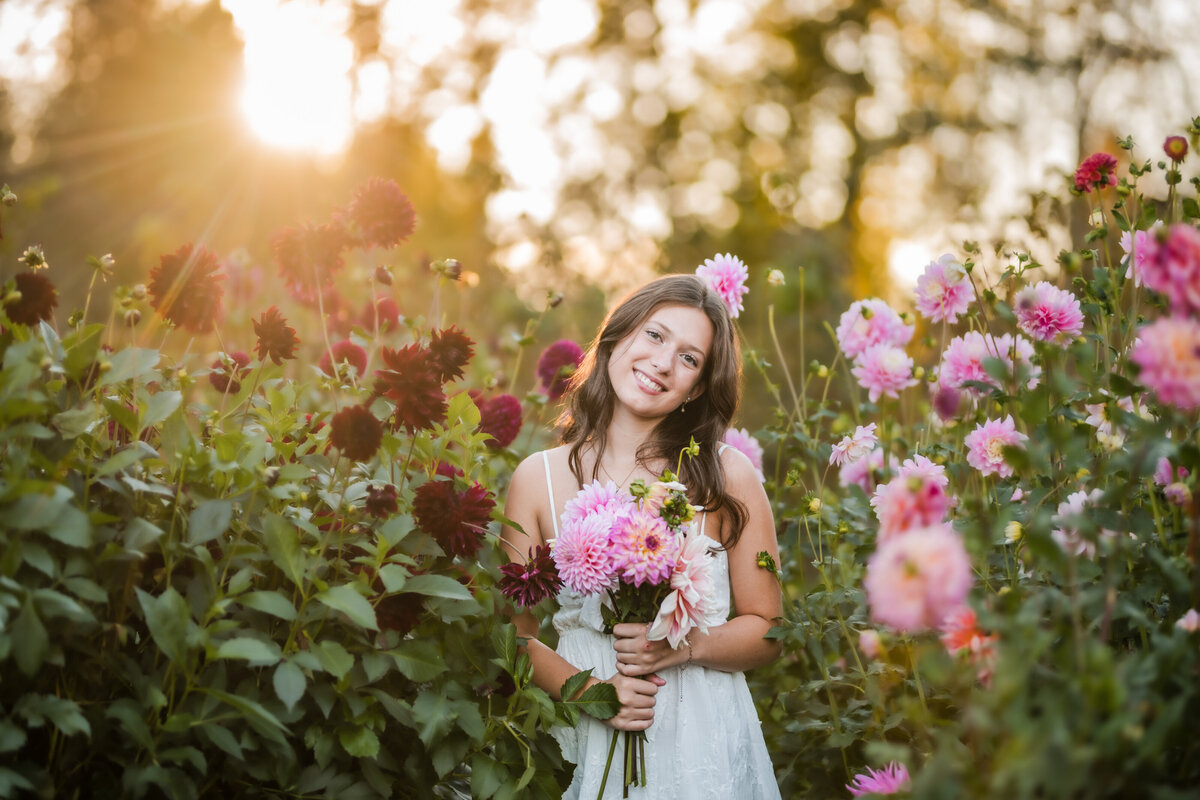 Seattle Senior Photographer | Heleyna Holmes Photography