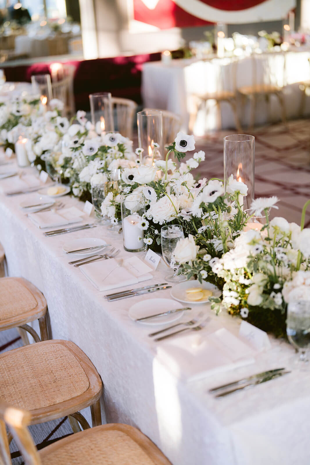 sharron-ian-aspen-mountain-club-wedding-reception-head-table-4