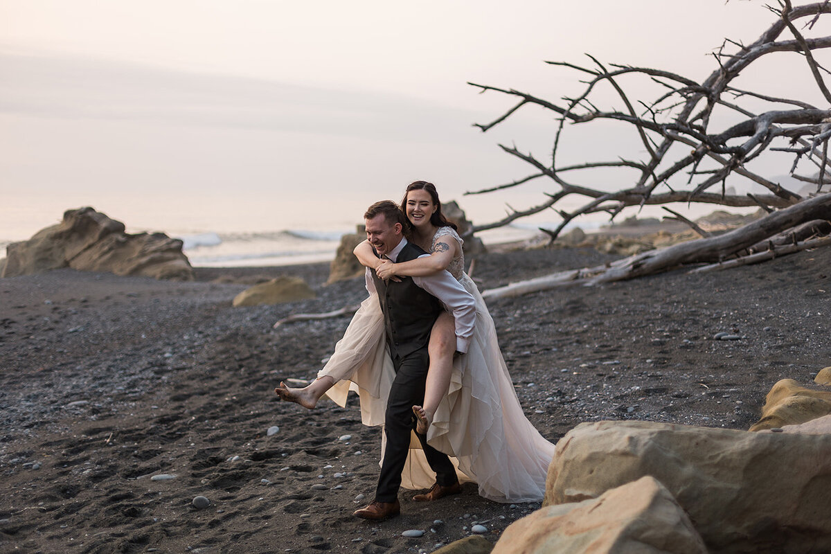 Olympic National Park Elopement  - Tara Nichole Photo - 2023 - Kyle and Keaton-223