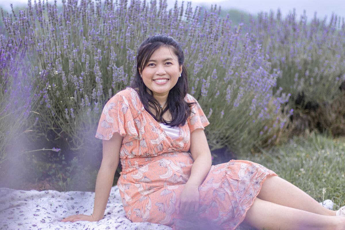 2022Narumon-Thimthong_Beliveau-Farm_lavender-festival_blacksburg-virginia_family-photoshoot_sm-filesize-2942