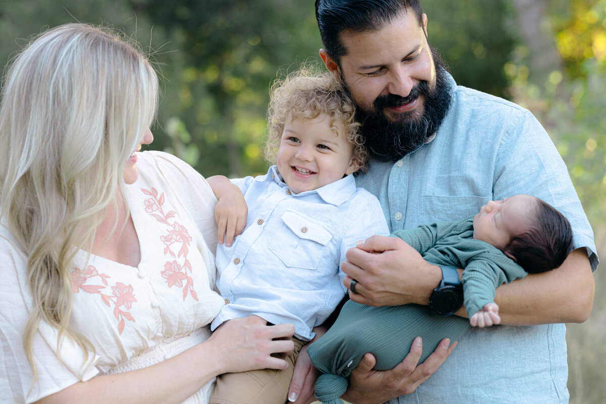 Orange County Newborn PhotographerJuly 05, 202316