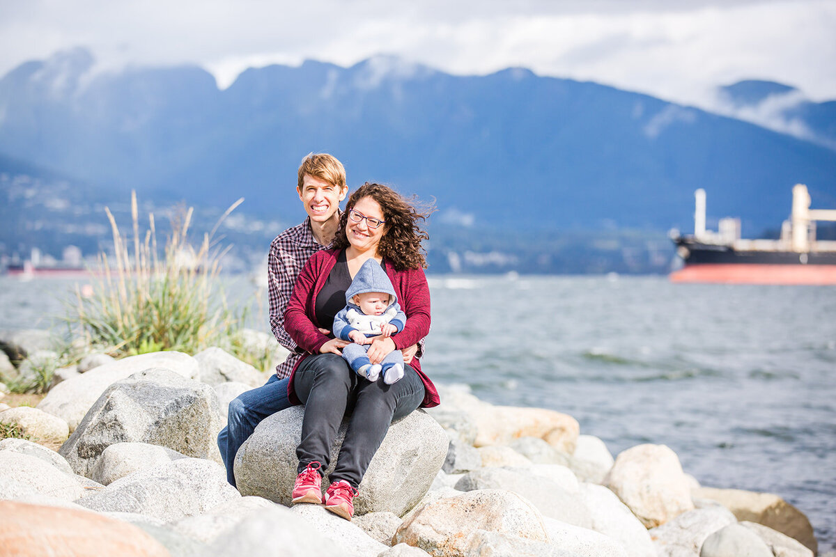 CLAIRE-GARNER-FAMILY-PHOTOGRAPHER-VANCOUVER-MONTEN-HIMMEJUDE-96