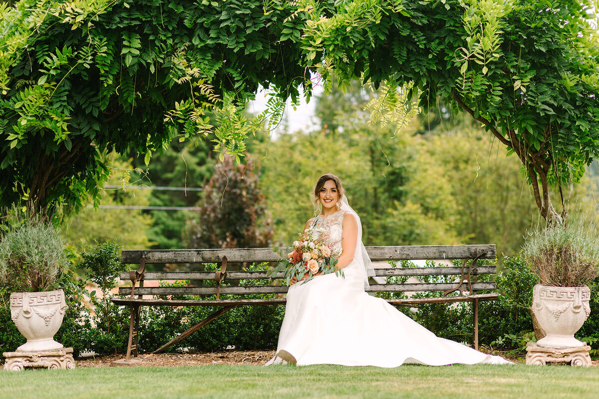 Photos of the bride by Joanna Monger Photography Snohomish Photographers Green Gates at Flowing Lake