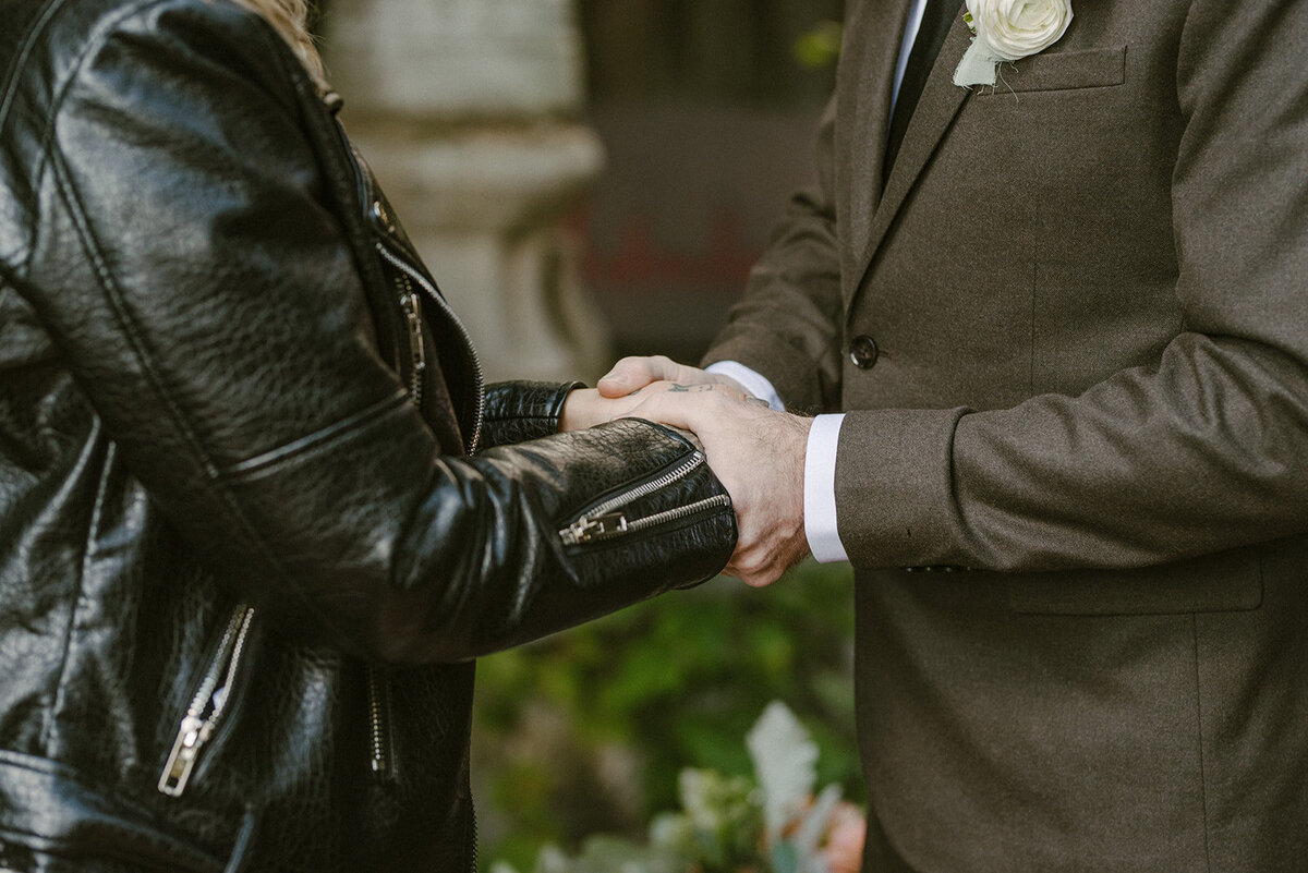 toronto-city-elopement-darling-mansion-wedding-photogrphy-intimate-modern-stylish-2516