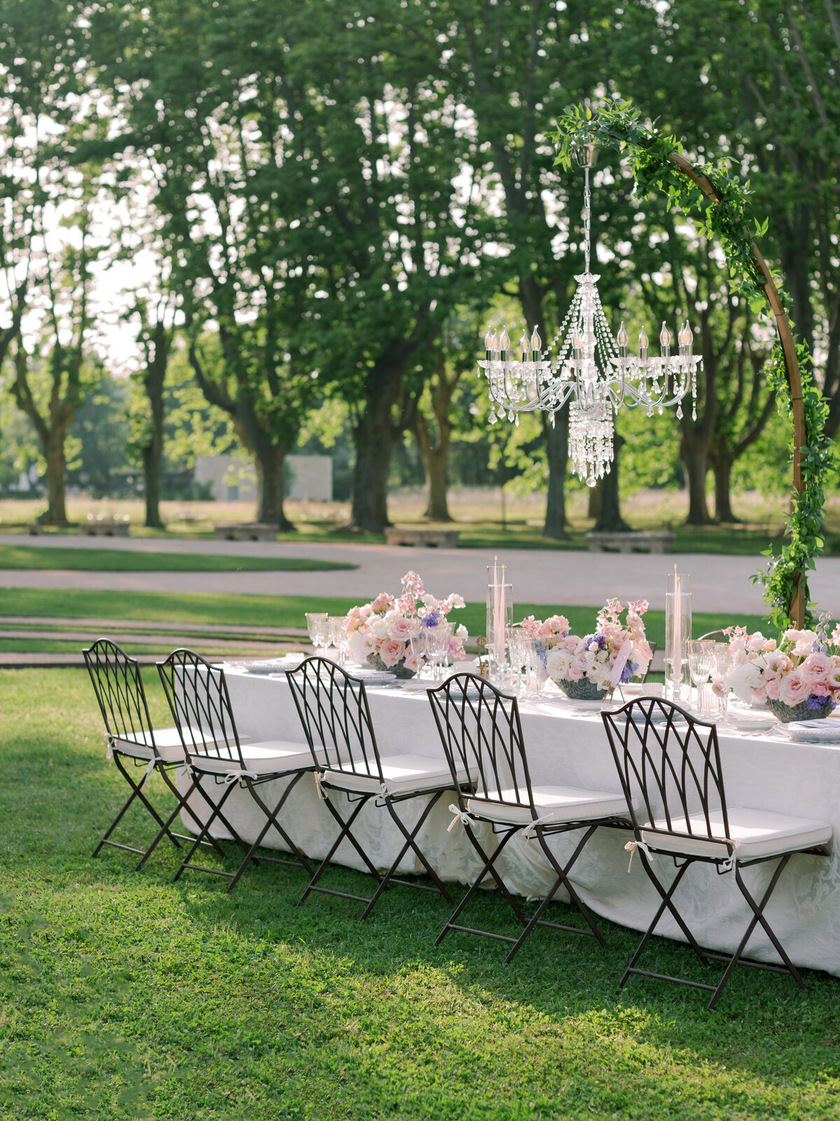 Jennifer Fox Weddings American wedding planning & design agency in Provence, crafting luxury weddings at Château de Fonscolombe sophieeptonphotographyjordynrichardwedpreview-112
