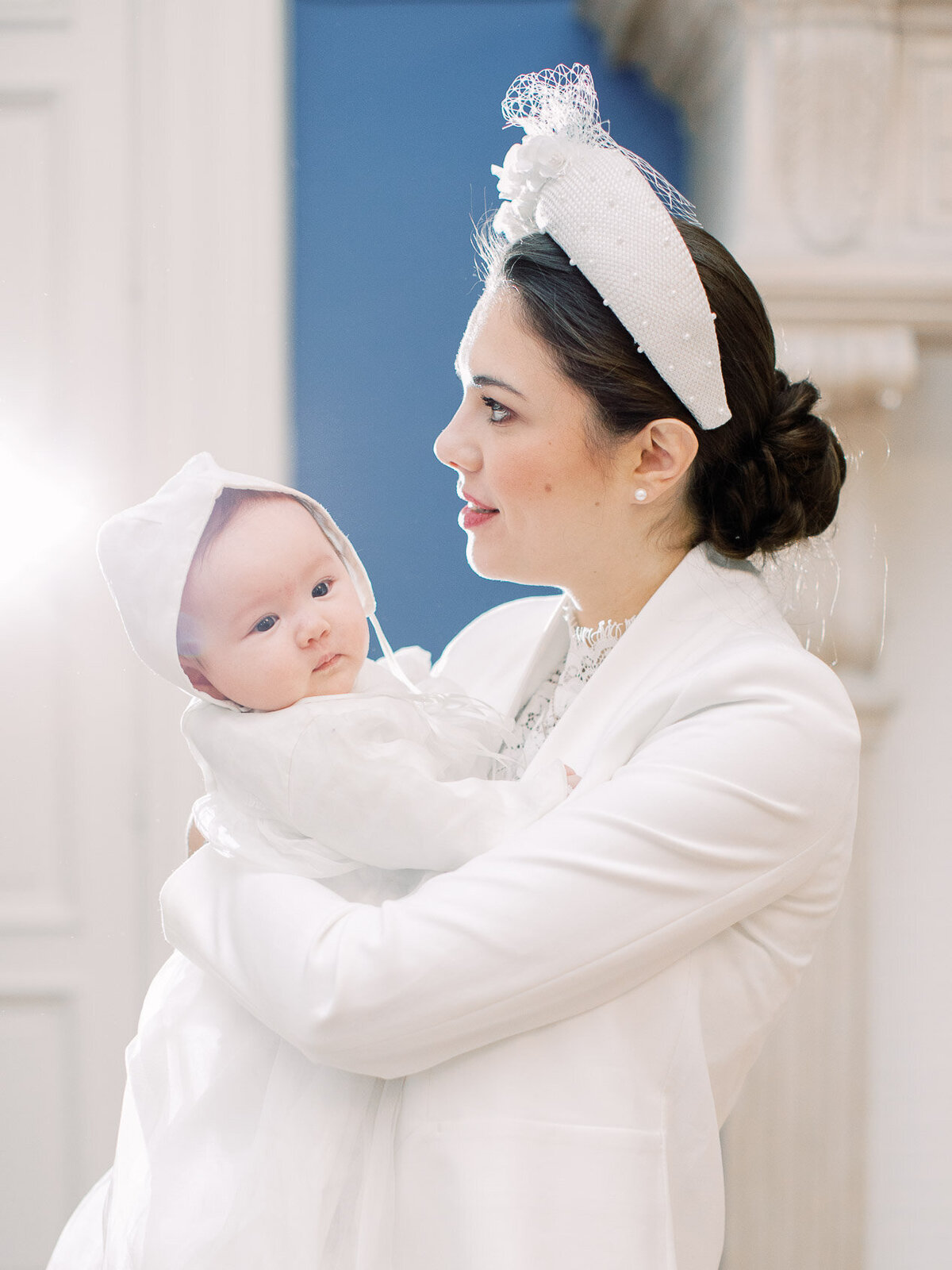 950A9123-Olivia-Poncelet-Destination-Wedding-Photographer-Photographe-Mariage-Belgique-Bruxelles-Belgium-Brussels-Eglise-Saint-Jacques-Sur-Coudenberg-Baptism-Fine-Art-Blog