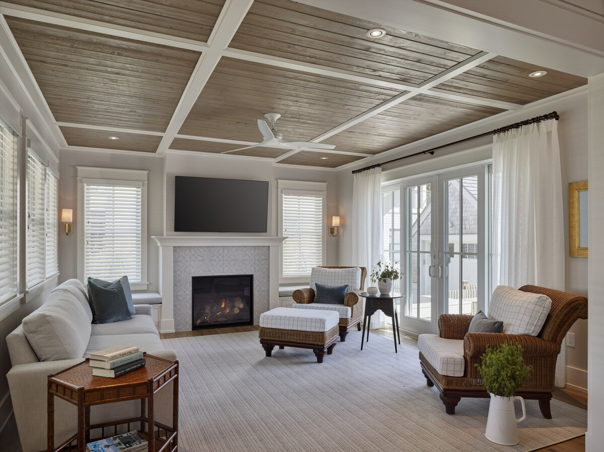 web-Family  Room a
