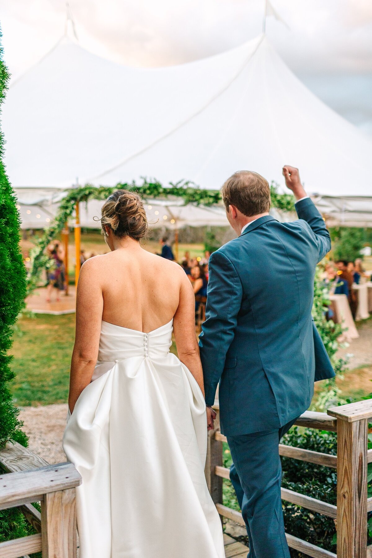 Live_Well_Farm_Colorful_Fall_Wedding_Harpswell_Maine_Photography_0084