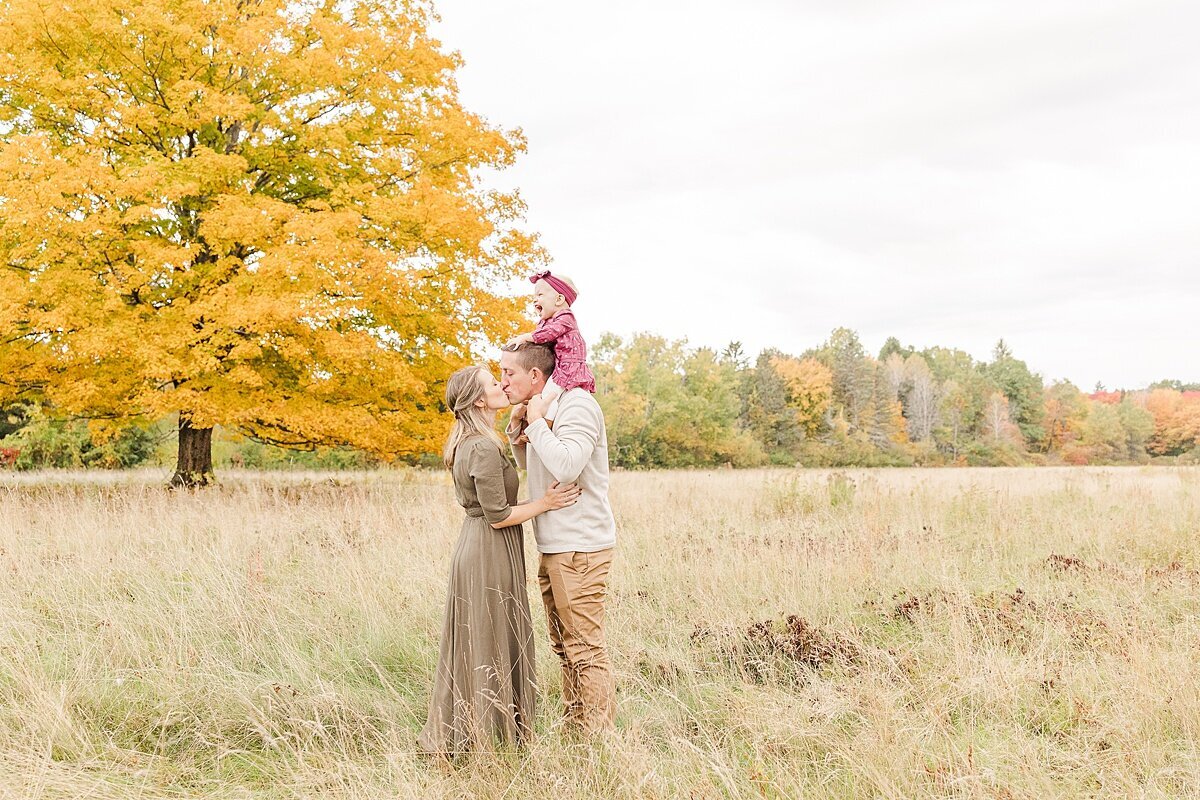 OutsiFamily Photo Session with Sara Sniderman Photography  at Cow Common, Wayland Massachusetts