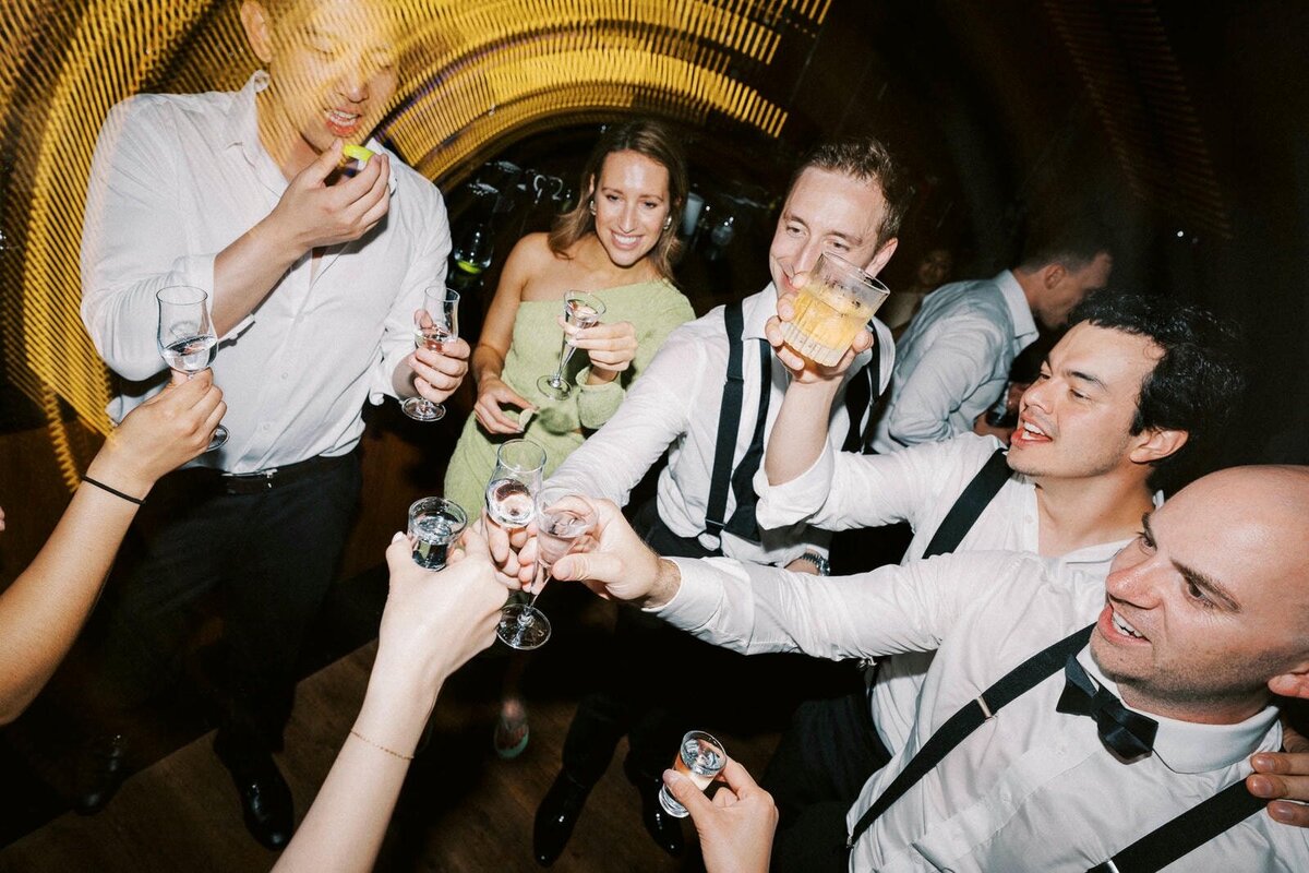 W7-Wedding-Photos-Emily-and-Michael-2024-05-26-2500px-1516