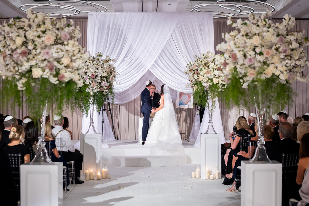 343_cr_Bob&DawnDavisPhotography