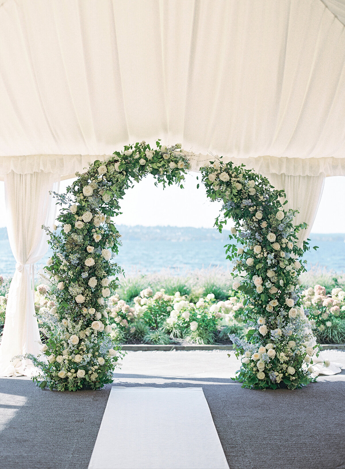 Woodmark Hotel Wedding Photographer, Wirkland - Seattle Waterfront Wedding - Film Photographer - Light and Airy - 22