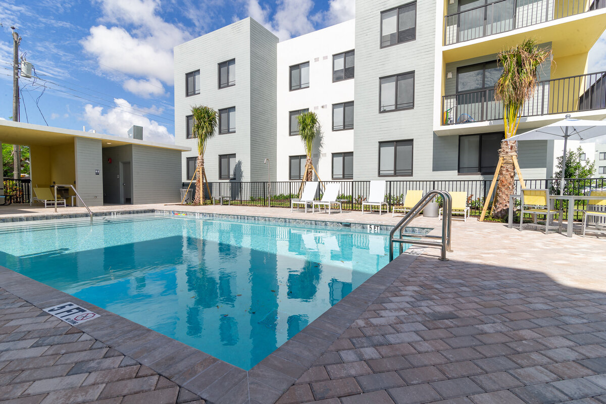 062524BERKELYPALMBEACH-105