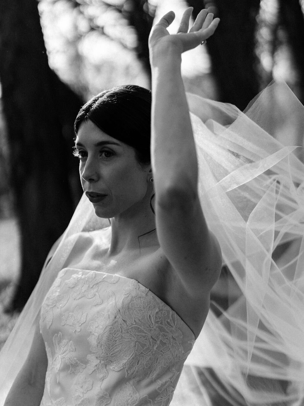 NikkiSanterre_EastCoastLuxuryWeddingPhotographer_CaitieHanrahan_KeswickHallWedding_Jac&Zach-149