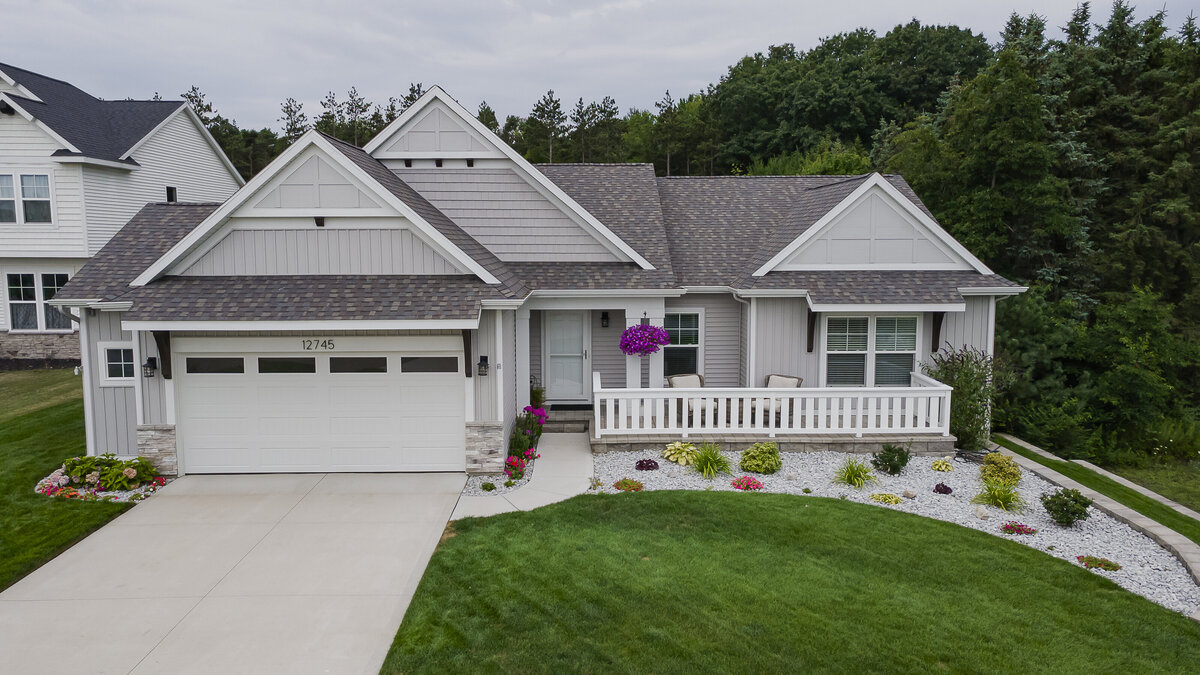 12745 Riverton Ave-112