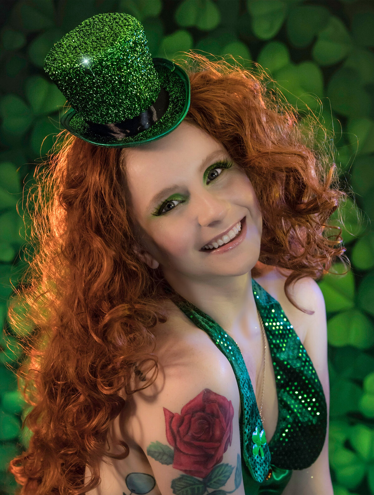 Kelsey Robin Horn 251 sRGB