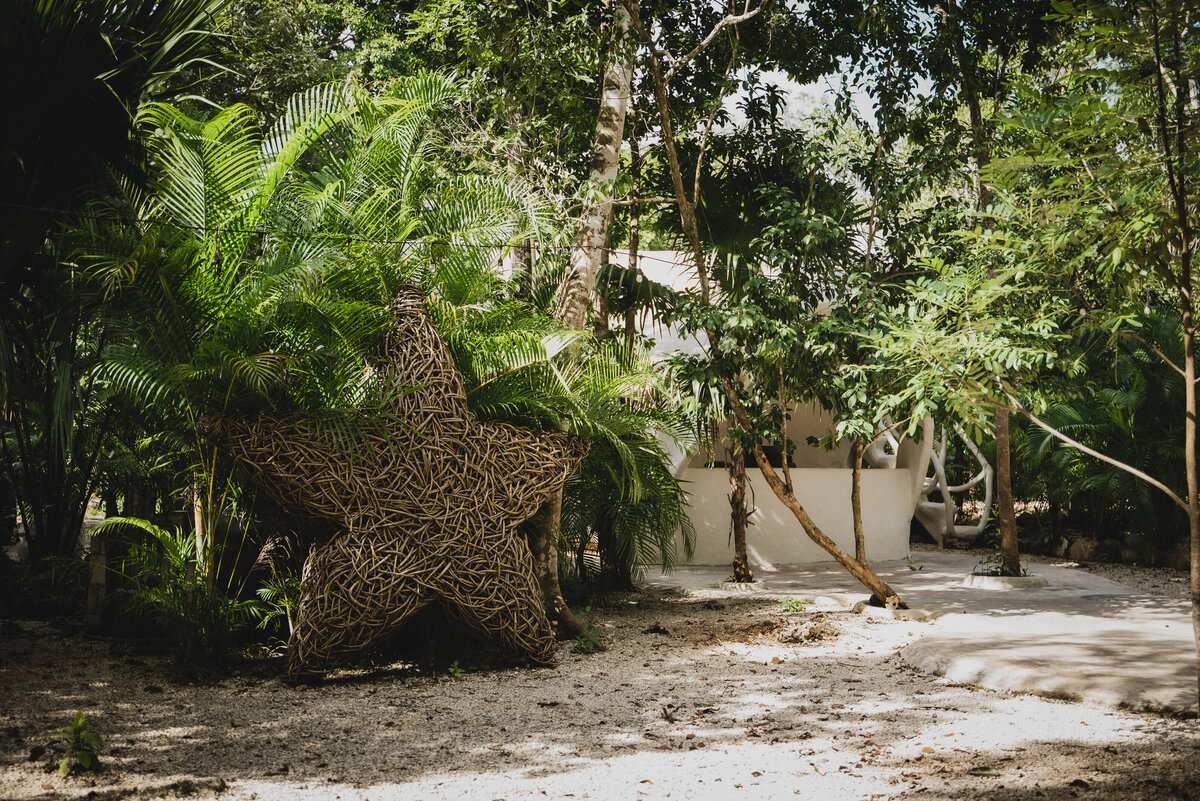 lunitaretreatcenterwithstar