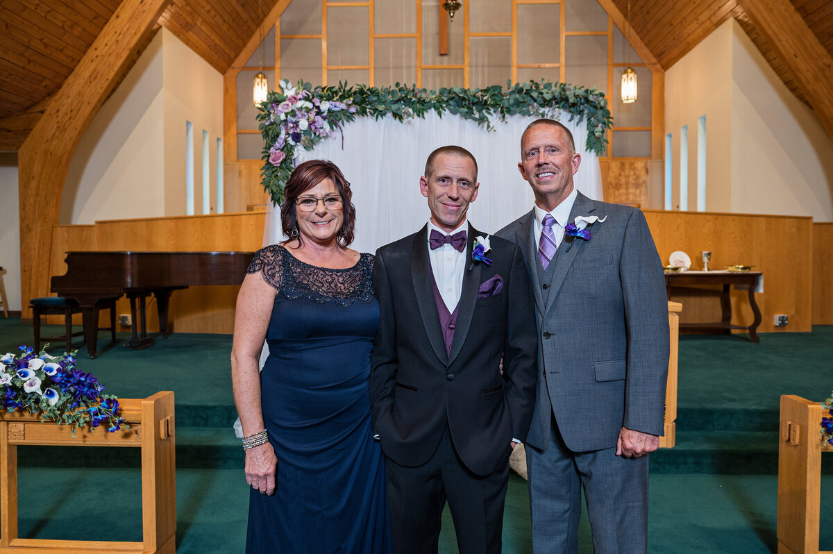 Detroit-Wedding-Photographer-The-Landing-162