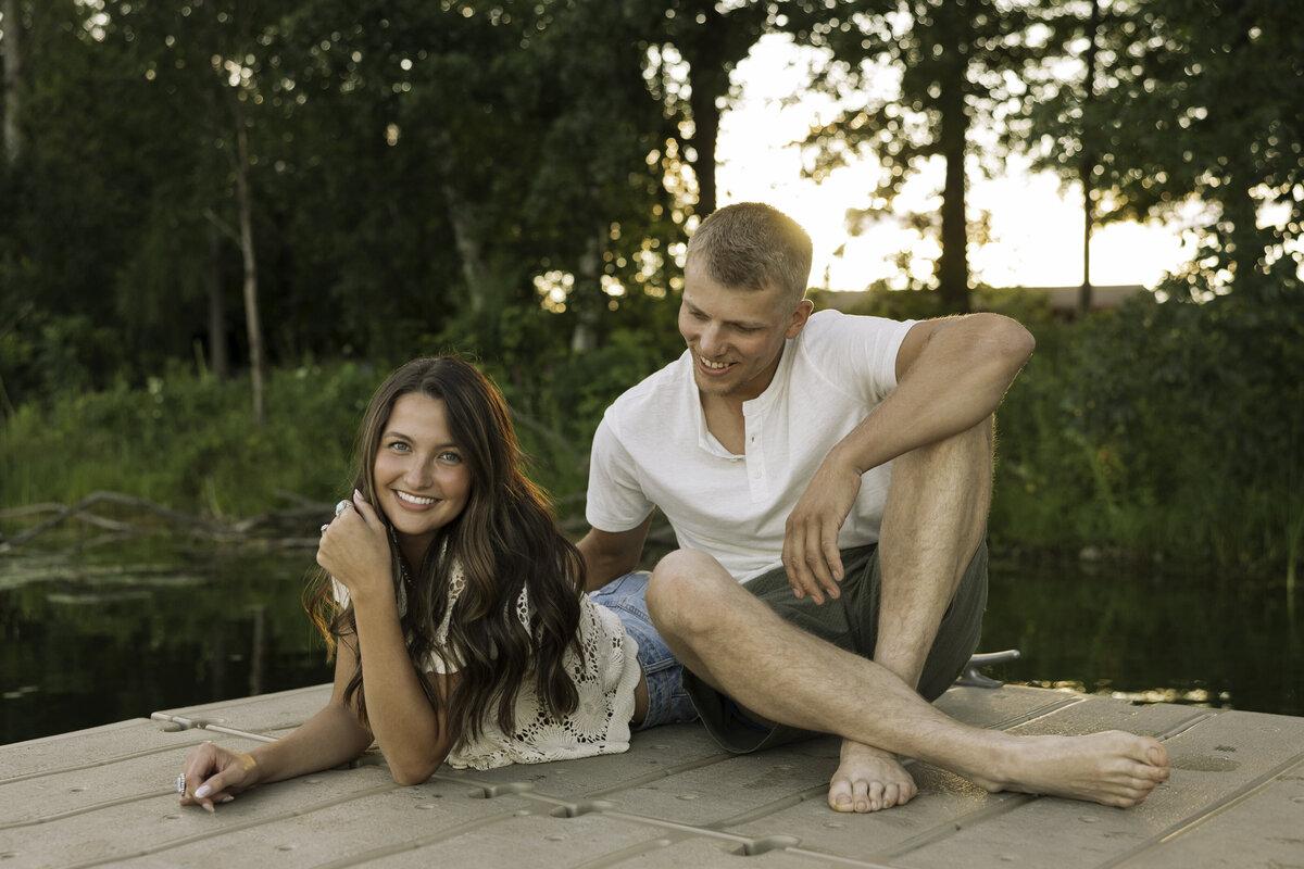 Wisconsin Couples Photographer Lake Session Destination Couples photographer_-74