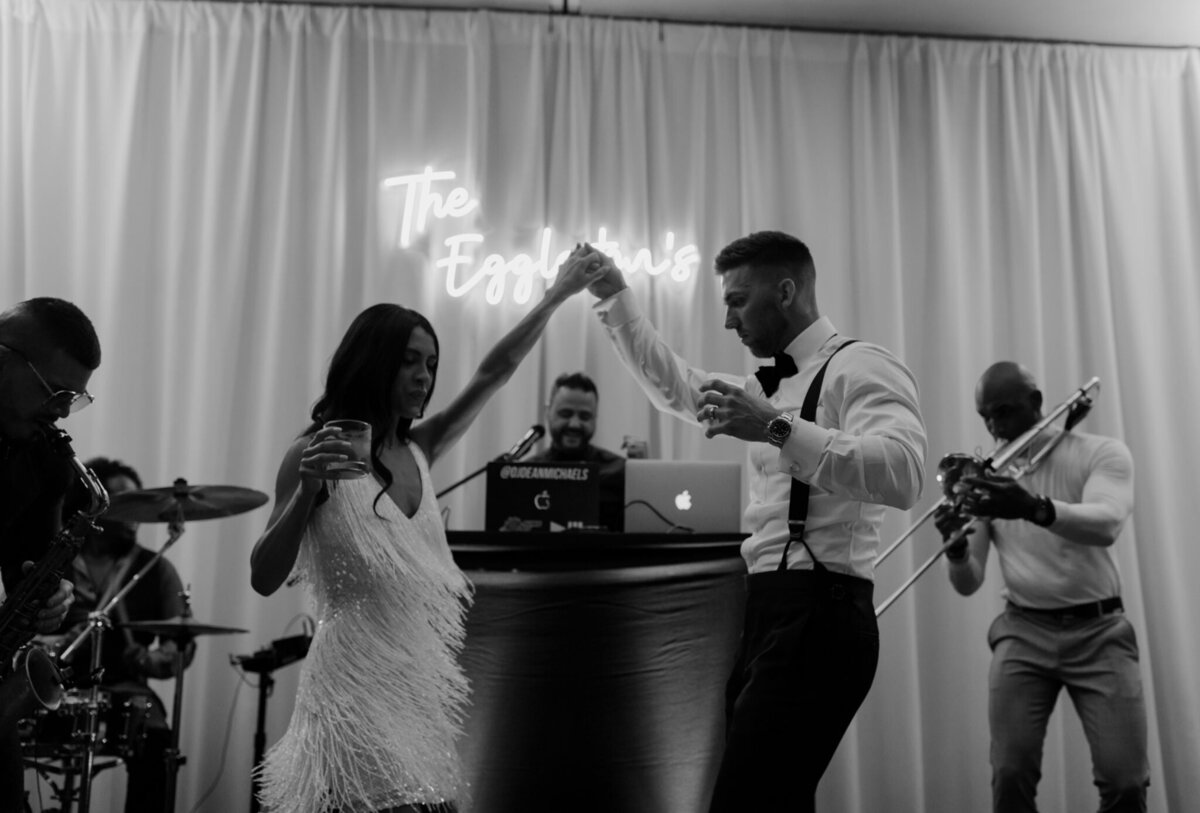 arizonawedding-lexandjake-1568-2048x1387