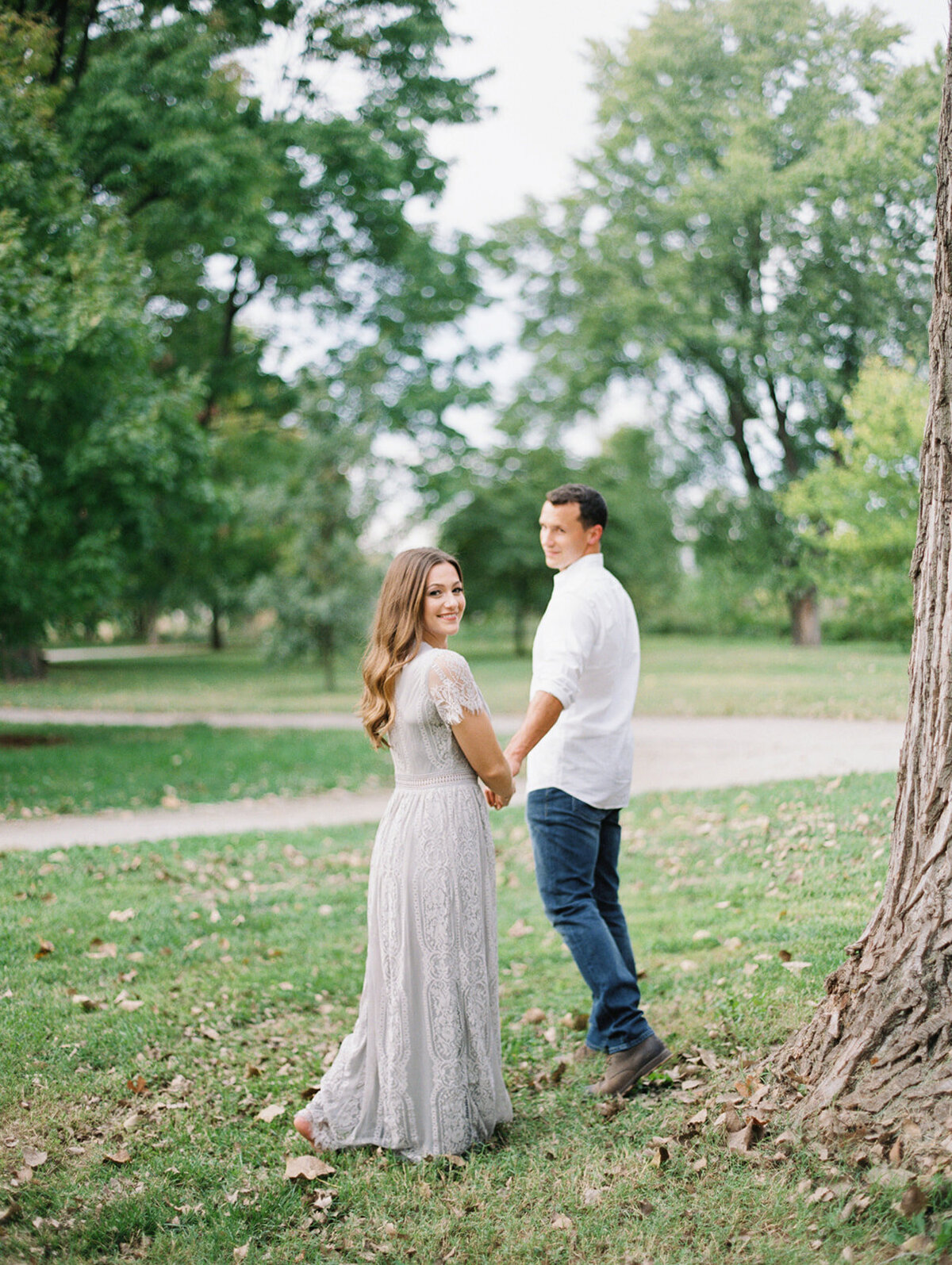 outdoor engagement photography 3