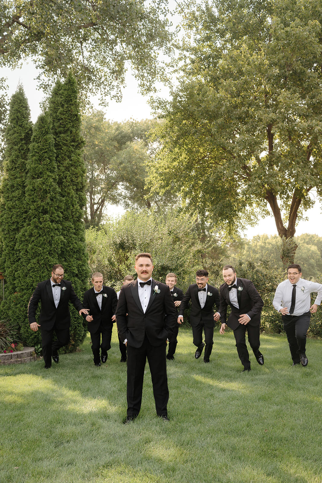 Rochester Eagles clubsummer wedding Rochester MN | Oduma photography -2-357