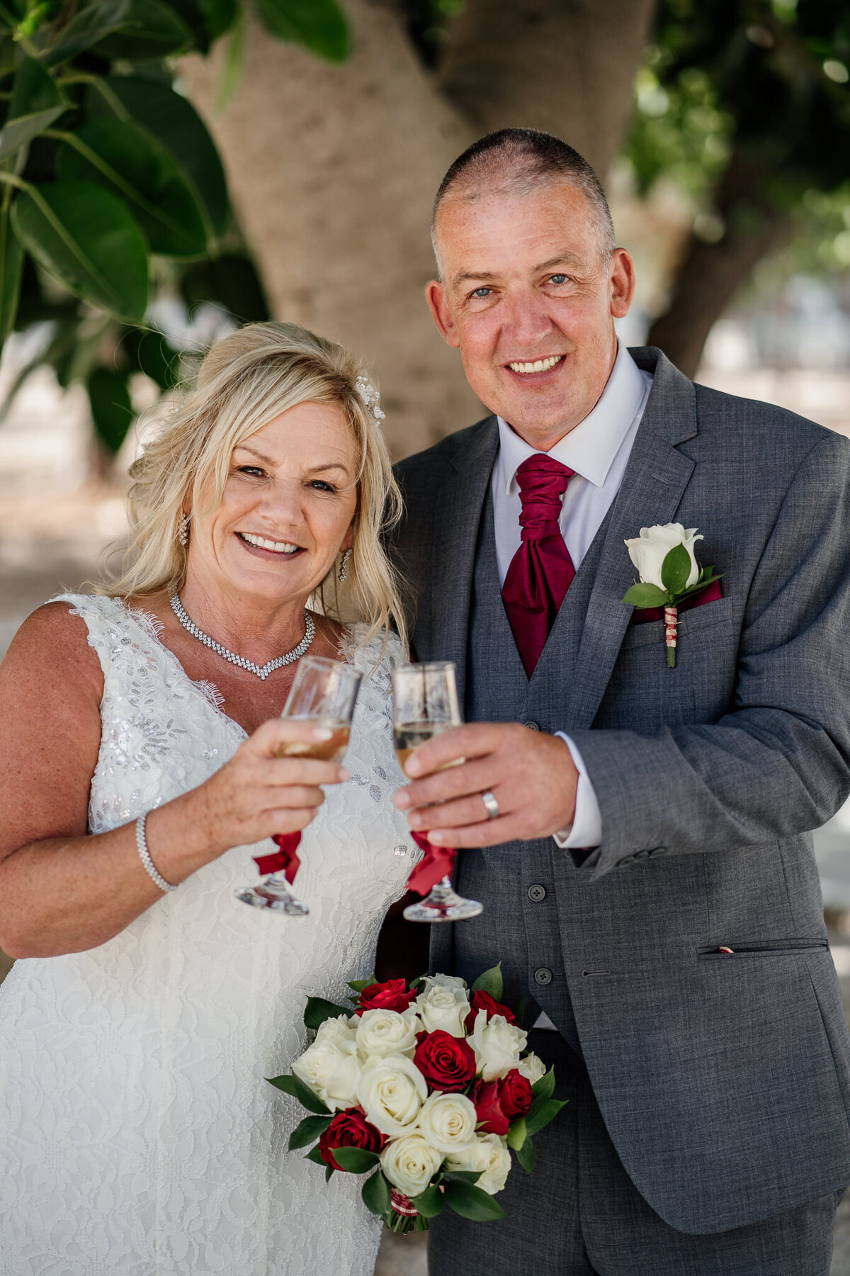 20-09-28 - Carol & Brian FB-24