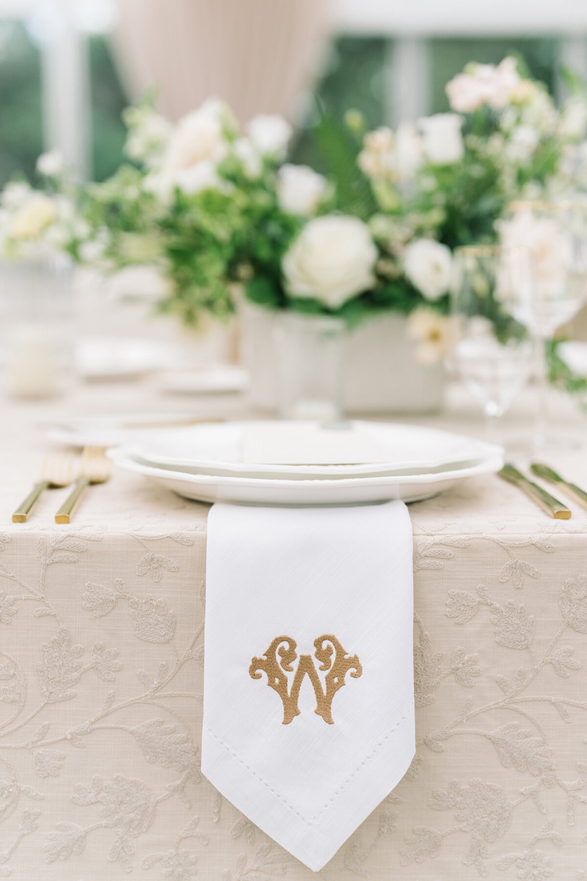 Michele+Mike-LowndesGroveWedding-664