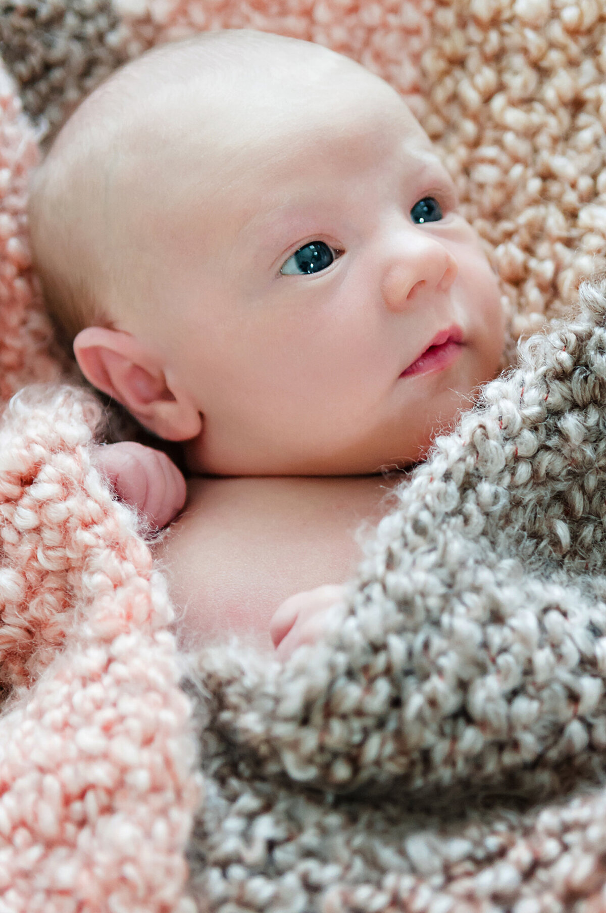 VANCOUVER_NEWBORN_PHOTOGRAPHER-0109