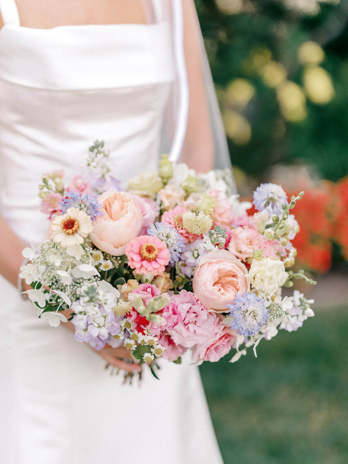 Lauren-Baker-Photography-New-Hampshire-Colorful-Garden-Wedding-39