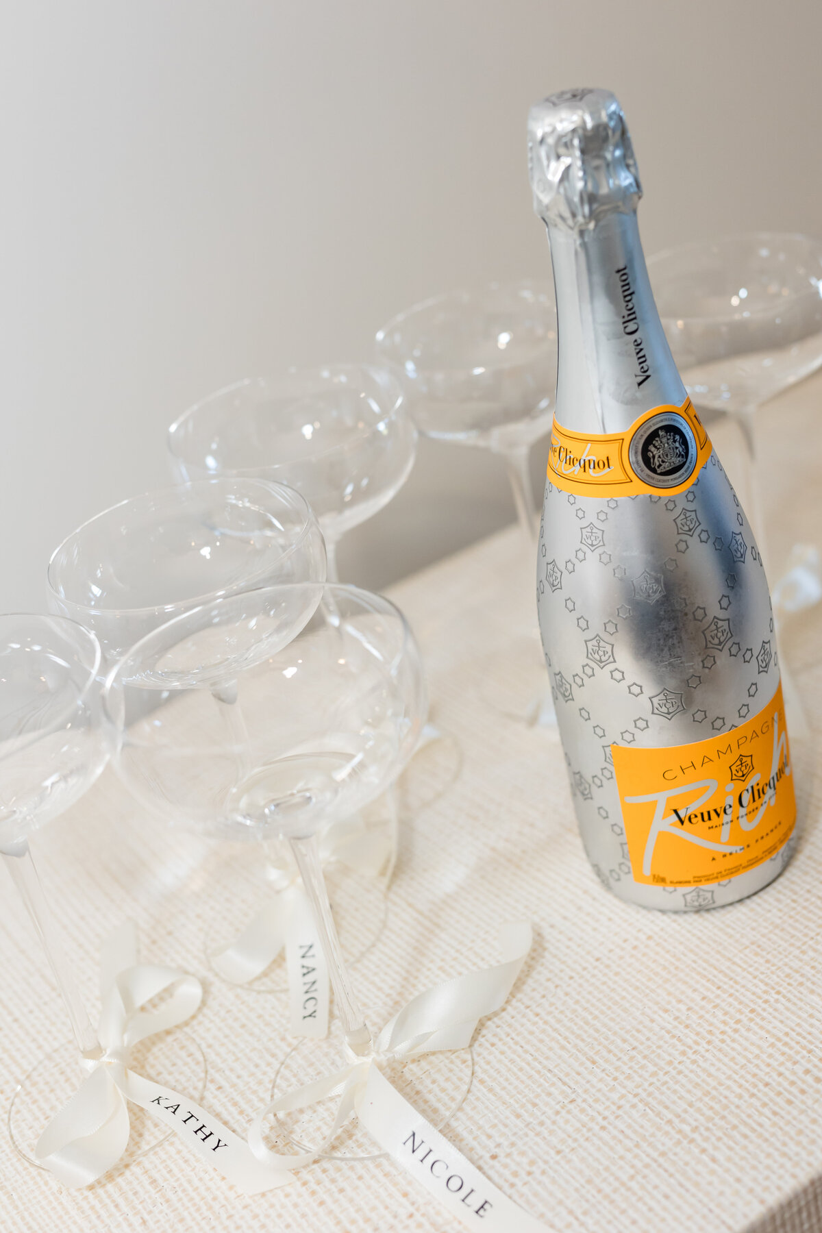 Taylor and Mark Wedding - Dylan and Sandra Photography - 0009