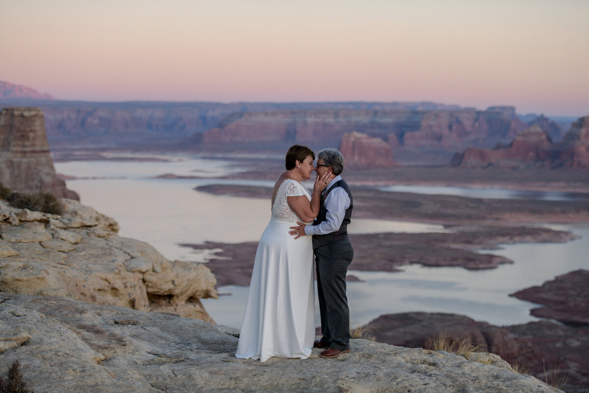 10.19.20 Elopement at Alstrom Point Vicky and Paige Photography by Terri Attridge-338