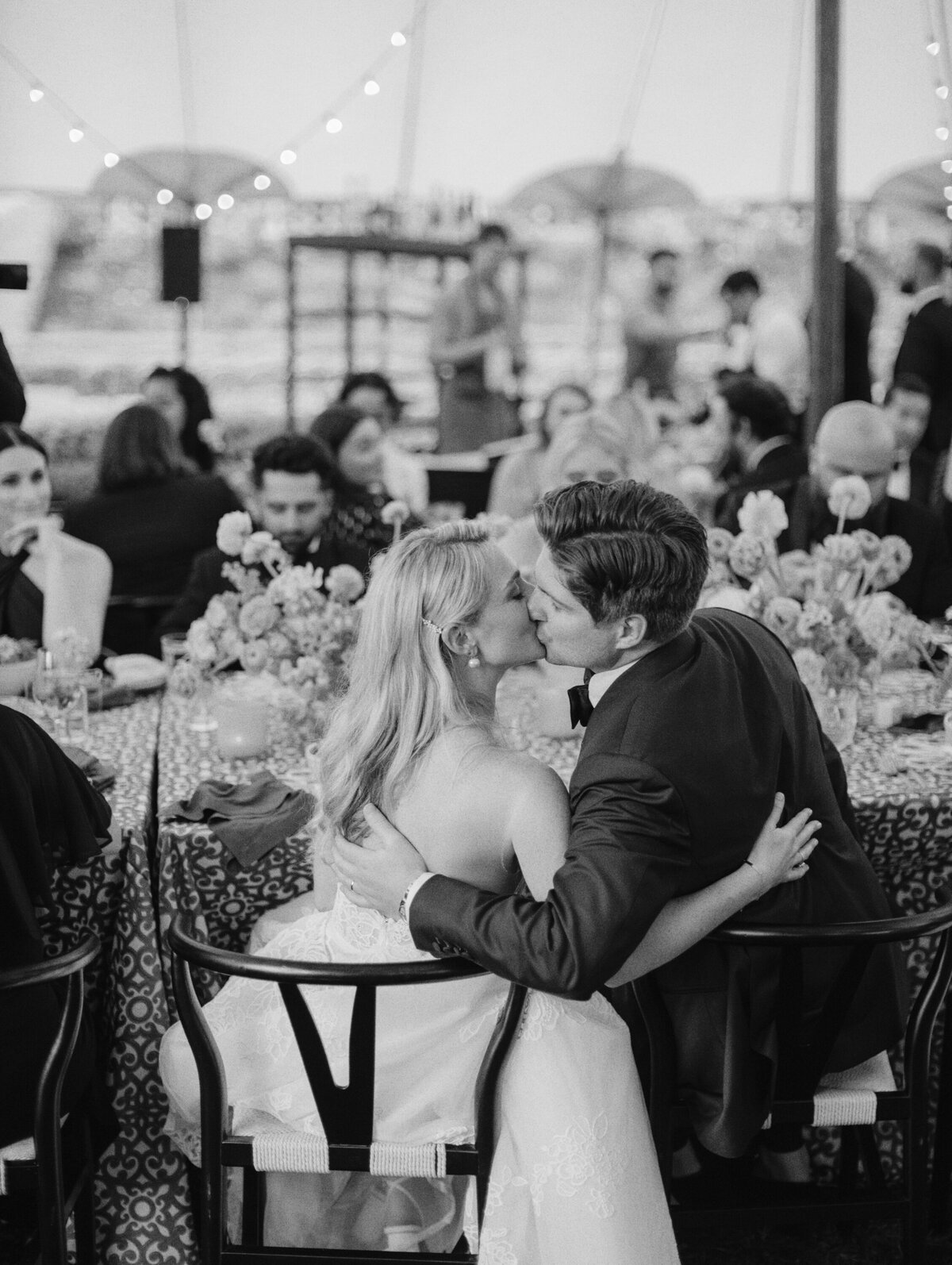 commodore-perry-estate-wedding-garden-dinner